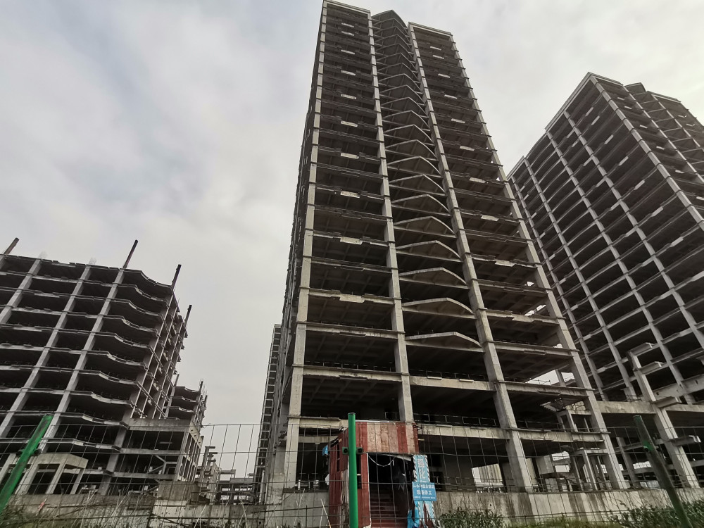 沈阳的这个大楼荒废24年变成烂尾楼却成为网红打卡地