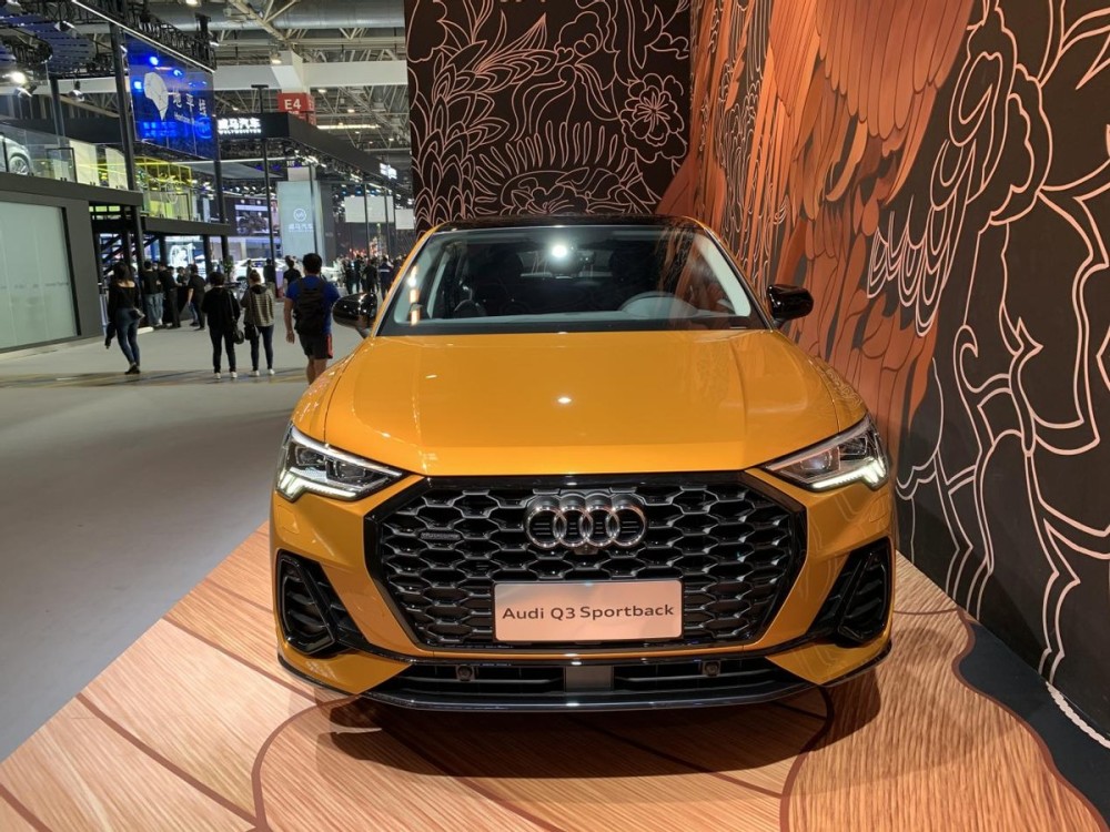 全系搭载7挡湿式双离合的奥迪Q3，优惠了4.5万元