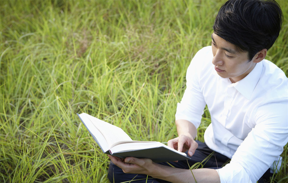 为什么越聪明的人越不喜欢交朋友?心理学:享受独处是高级的表现