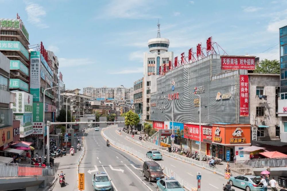 城西,是孝感人心中当之无愧的市中心.