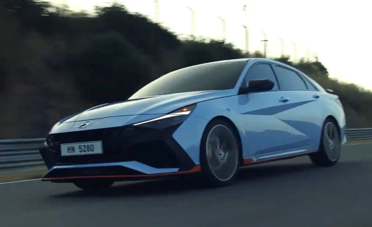 能想象伊兰特对标Type-R吗？这款新车让一切变得合理