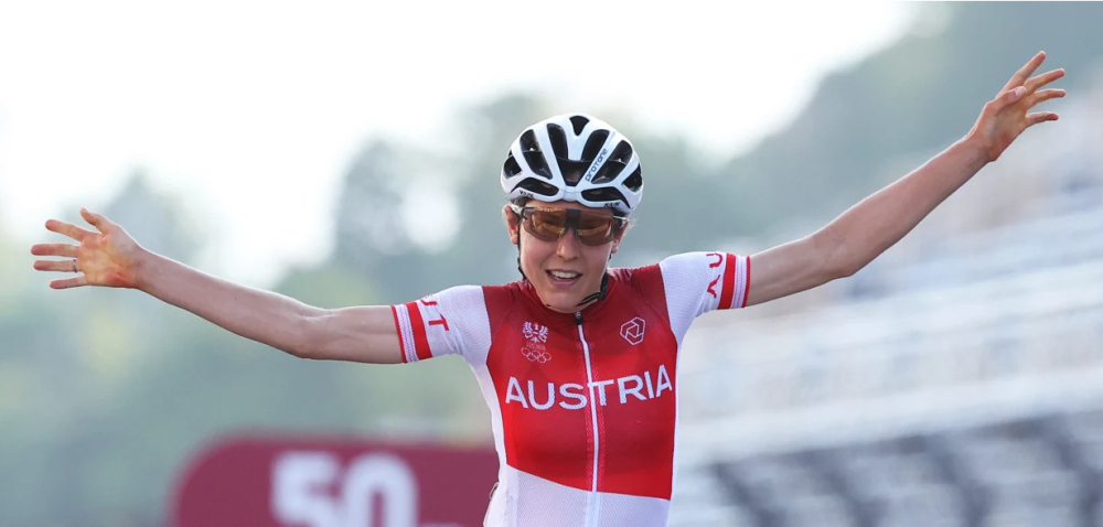 安娜·基森霍夫(anna kiesenhofer)