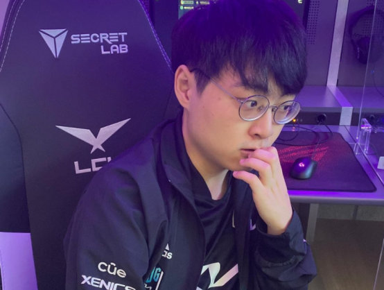 不得不承认,lck赛区和lpl赛区之所以强,跟选手的训练有很大的关系,不