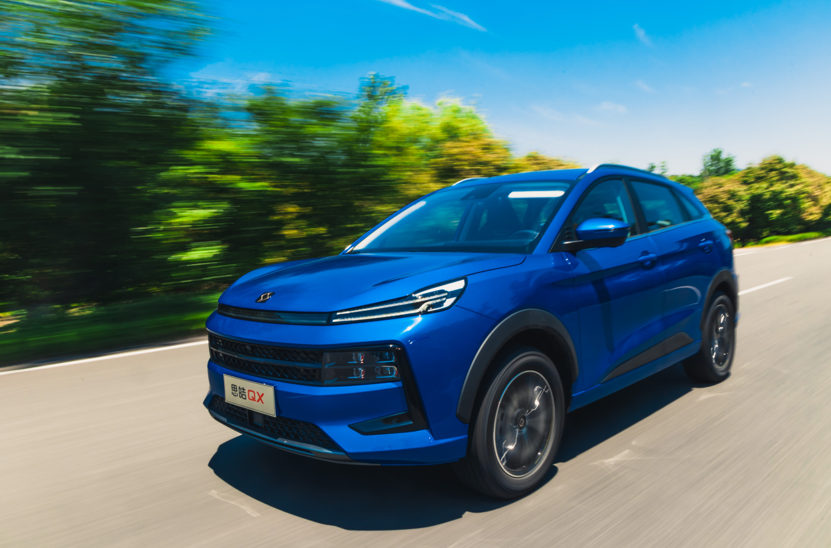 江淮和大众联姻后，谁能想到新品牌推出的思皓QX，这么能打！
