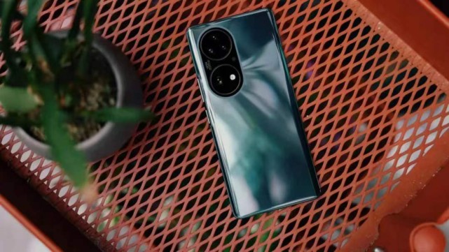 外媒上手华为p50pro晒出200倍变焦实拍