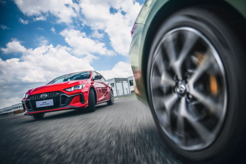 赛车场上的豹子，源自底盘大师的调校