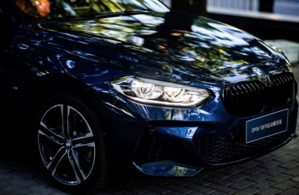 最适合年轻人的豪华入门轿车？宝马1系是不是你的菜