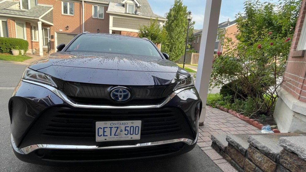 实拍丰田harrier,跨界suv,搭载丰田2.5l混动,今年第四季度上市