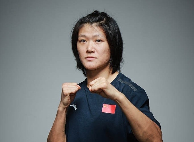 拳击女子重量级34-69公斤16进8 中国选手谷红轻松晋级