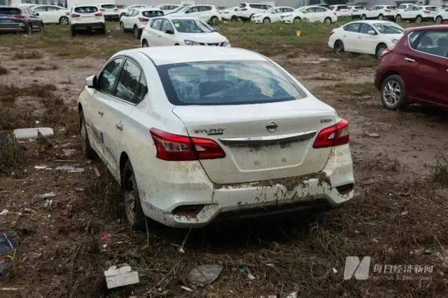 商家“高价回收”，郑州泡水车正流向市场