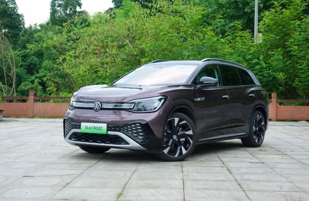 解决“刚需”不妥协，试驾一汽-大众ID.6 CROZZ