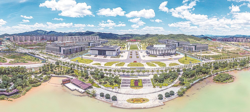 南平生态为先向绿而兴