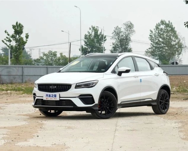 双大屏＋360度全景影像，年轻运动性价比高，售价不到10万！