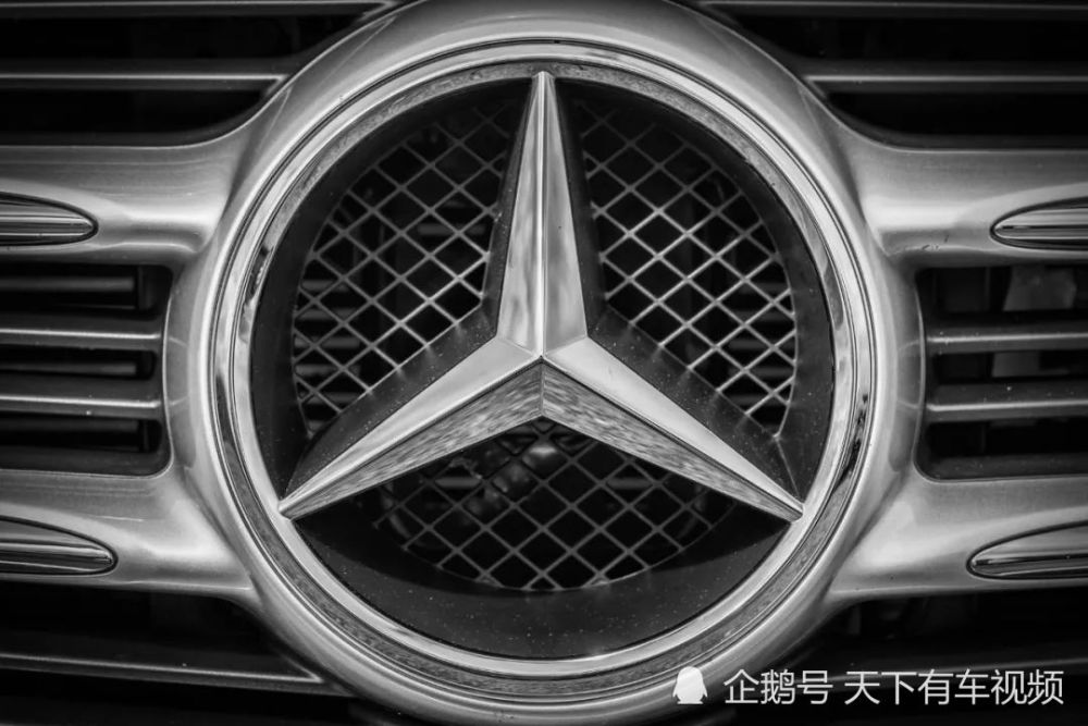 奔驰“立标”和“大标”有什么区别？车主知道后喊着要去换车