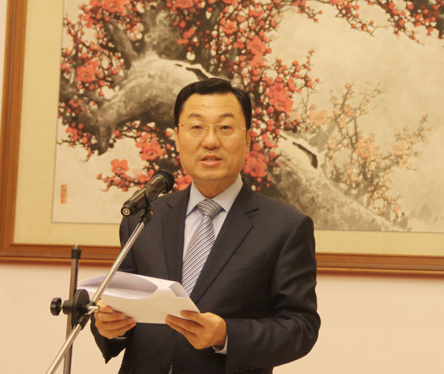 天津会谈现场,谢锋副外长当面向美方开清单