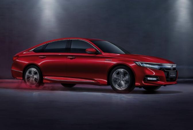 标致508L能否挑落神车雅阁，这场车界奥运会一样备受关注