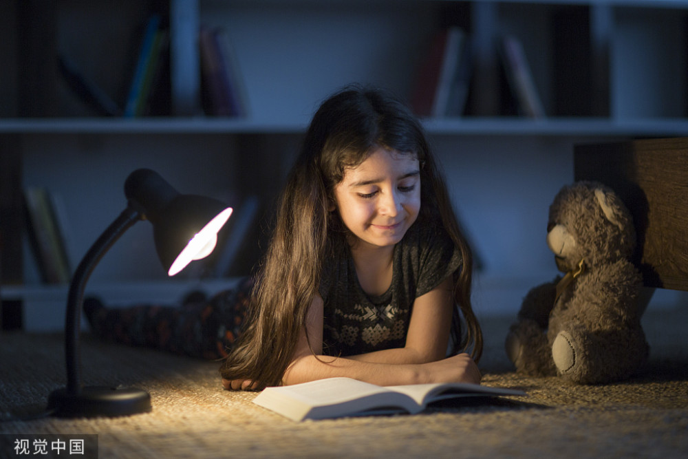 科学研究发现熬夜读书学习是不值得的