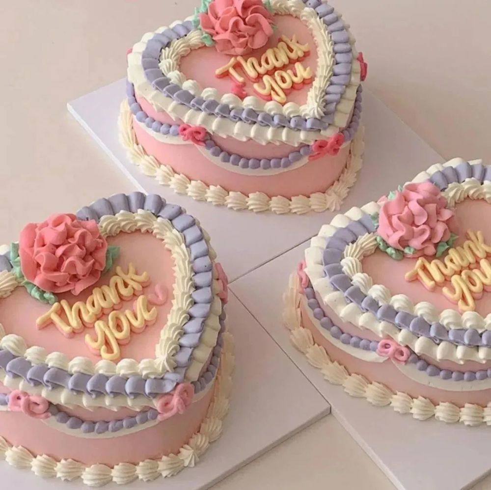 ins风治愈小蛋糕