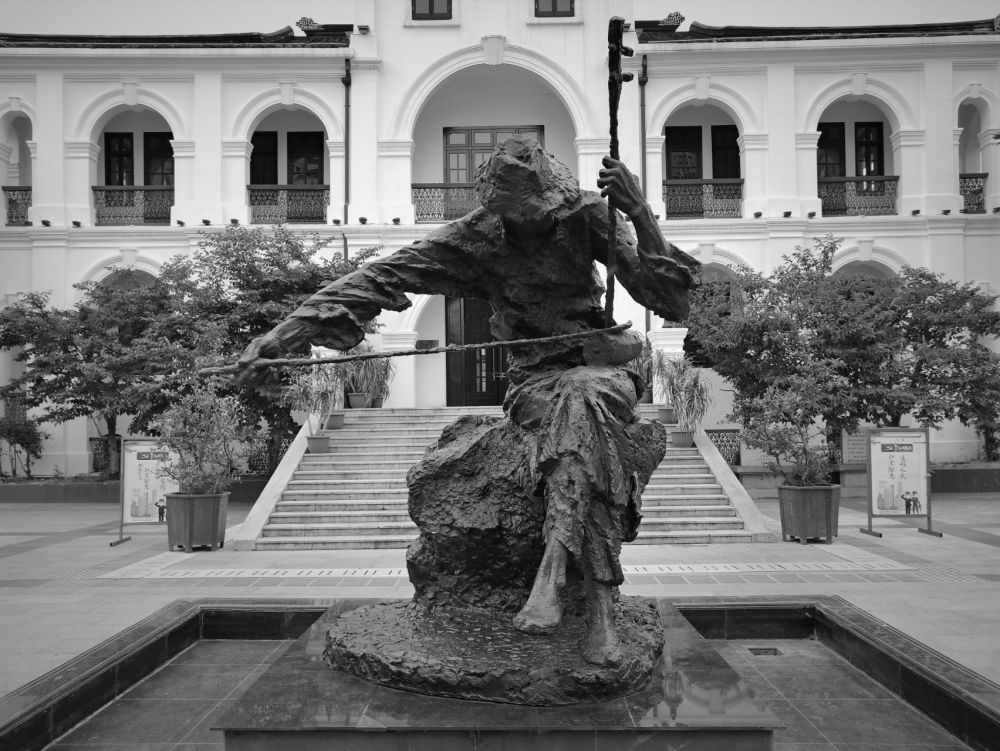 江苏一尴尬的名人故居,曾获政府5000万元修复,当地人却要求拆除