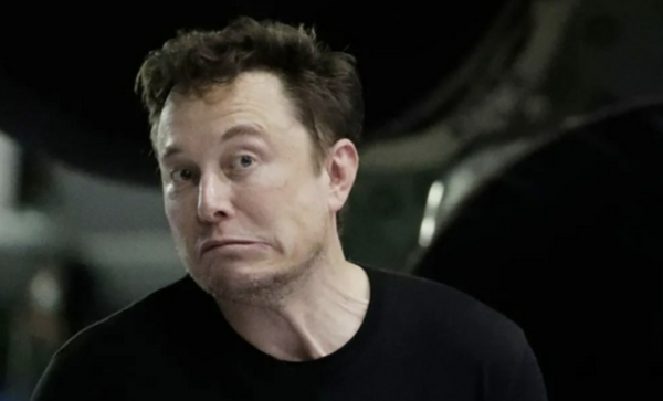 马斯克：汽车厂商不注重软件开发 大众集团是个例外