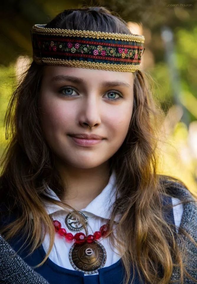 立陶宛人看似金发碧眼底子却是黄种人