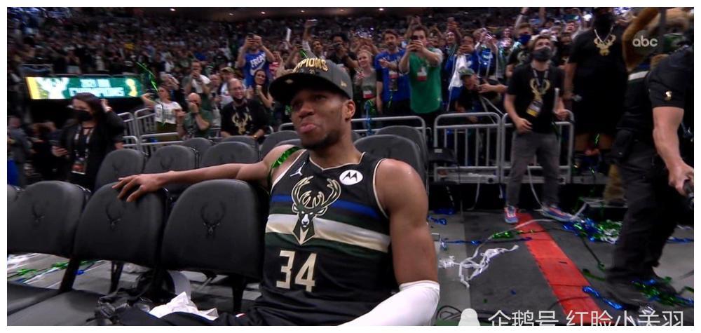 字母哥书写传奇,夺冠后掩面哭泣,泪流满面_腾讯新闻