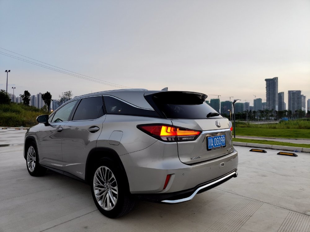 试驾雷克萨斯rx450hl坚守古典豪华主义