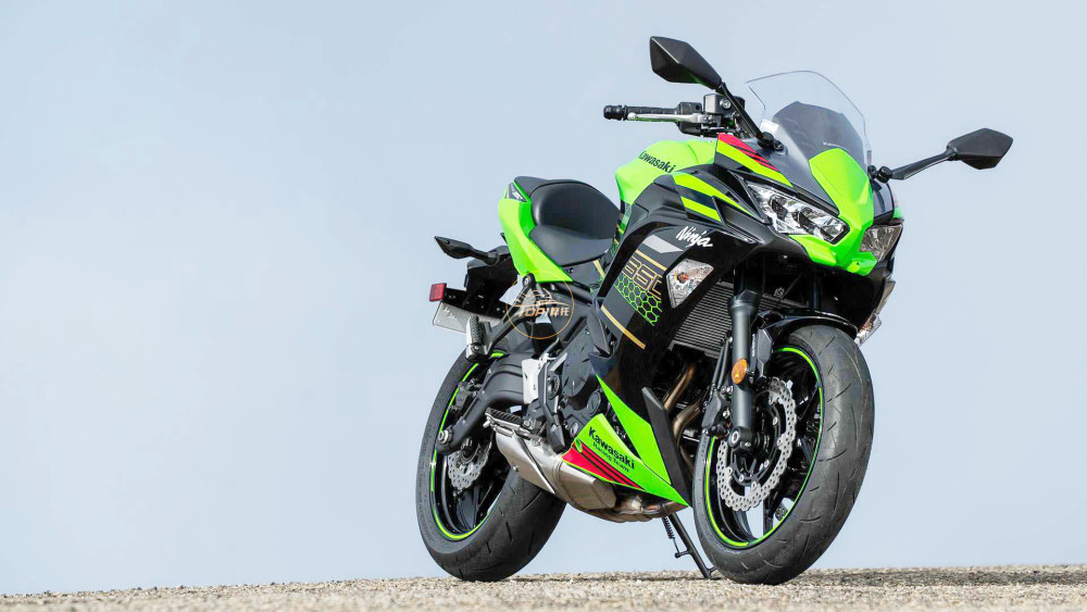 零百加速4秒出头 川崎ninja650 最具性价比的进口中量级跑车