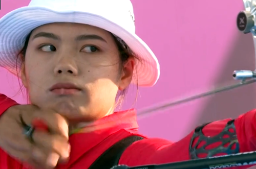 龙晓清4局"最后一箭"晋级16强