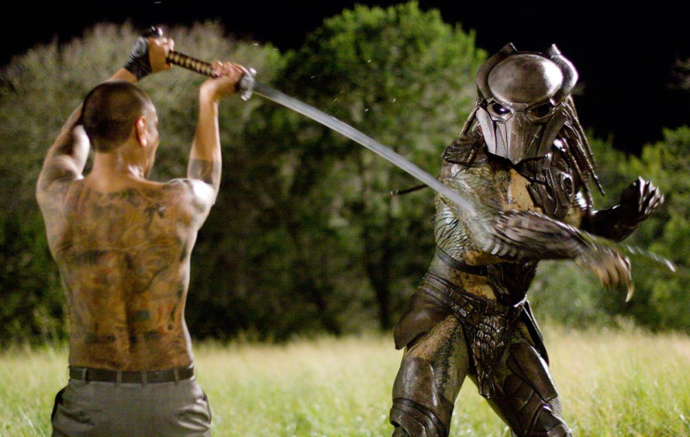 《铁血战士5》时间线确认,宇宙猎人第一次来到地球狩猎_腾讯新闻