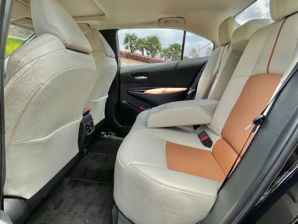 敢自称小凯美瑞广汽丰田凌尚的底气何在da试驾