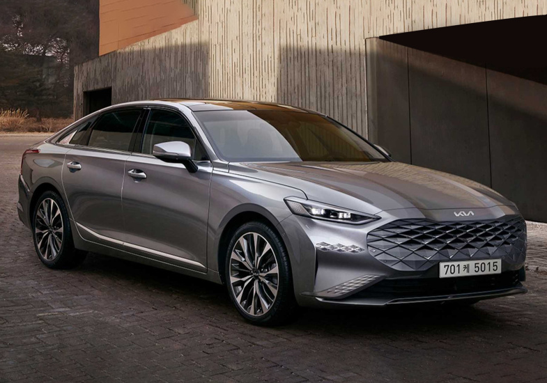 起亚发飙了！旗舰轿跑气场碾压奔驰S级，看完价格，还考虑啥奥迪A6L