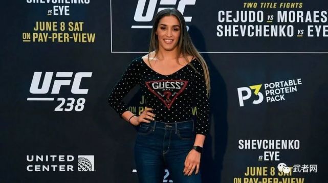 ufc 266:不败女将塔蒂亚娜·苏亚雷斯因伤退赛