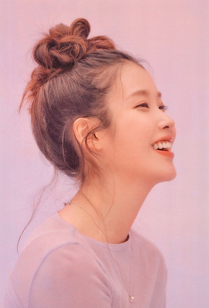 【李知恩】iu的丸子头永远的神,太可爱了!