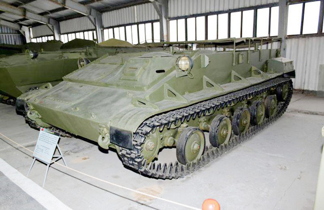 苏联k75履带式装甲运兵车二战后苏联第一款此类装备