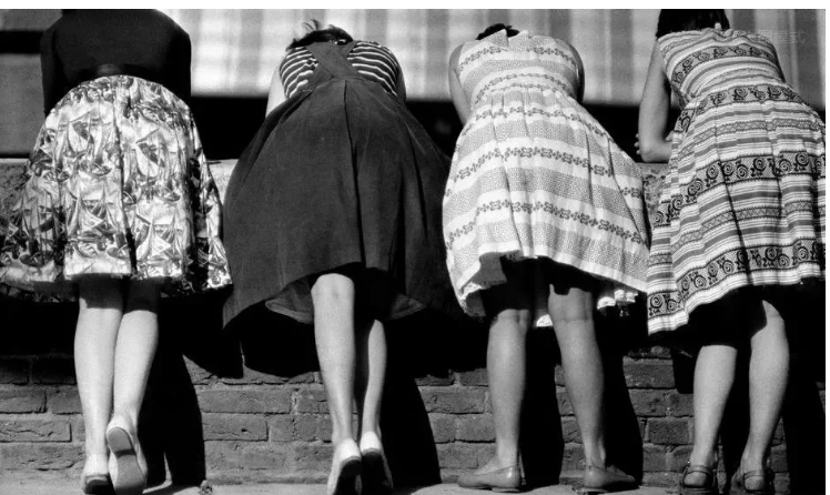 比亚迪的尴尬～新能源引导者，新能源不升反降，燃油车保全面子