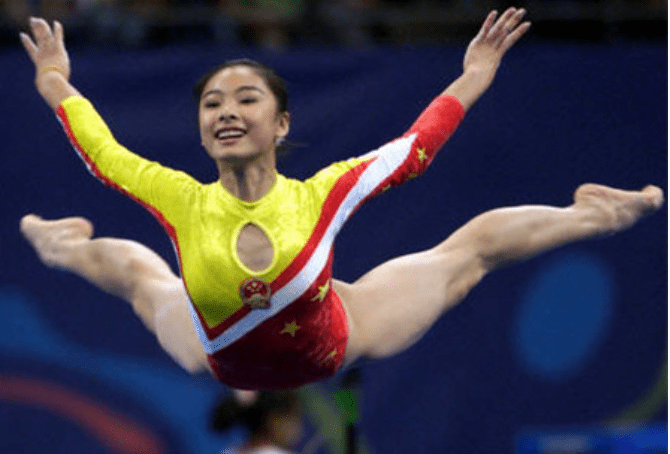 体操皇后刘璇22岁退役36岁生儿子41岁生女儿