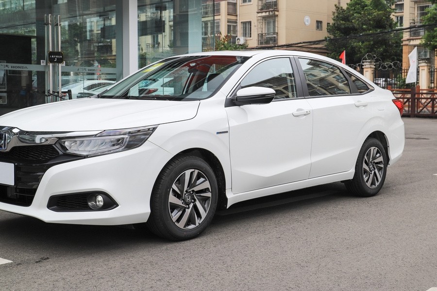 日系中的“实力王”，后排比肩帕萨特，一公里3毛多，年销11万台