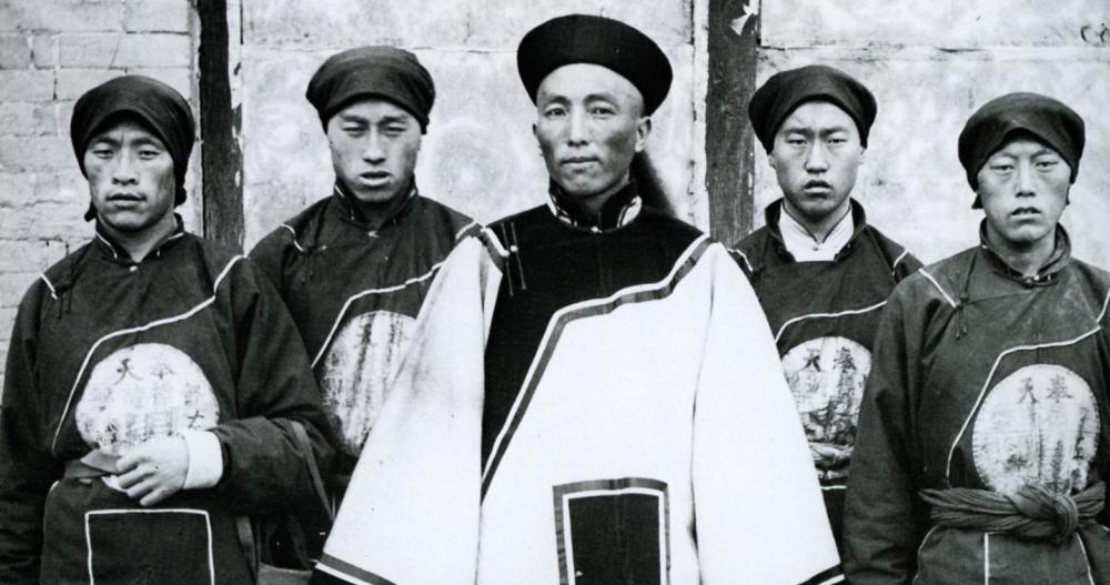 清朝士兵衣服上"兵"和"勇"有何区别?一字之差,地位天壤之别