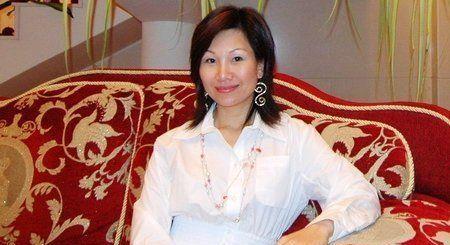 广东女首富诞生了自己跟丈夫都是百亿富豪亲家公也是百亿富豪