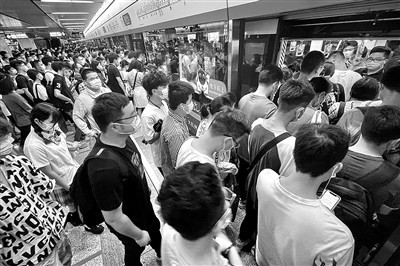 杭州最挤的地铁站可能在这里