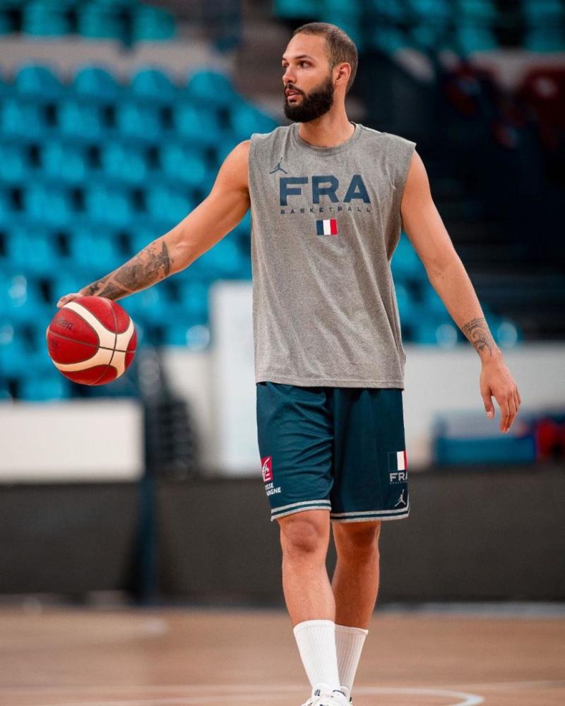 "法国乔丹"奥运镀金大战!碾压一票nba巨星,新合同没2千万搞不定