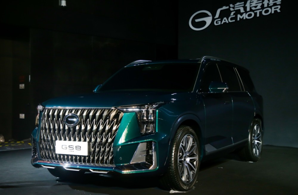 SUV界的“埃尔法”？这恐怕是自主品牌最大胆的设计了