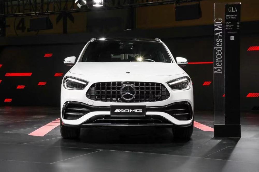被嘲笑“1.3T”？奔驰GLA AMG教你如何扮猪吃老虎