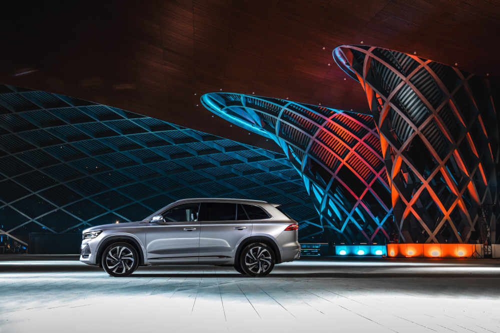 以高端产品向上突围，吉利为“中国汽车价值”而战