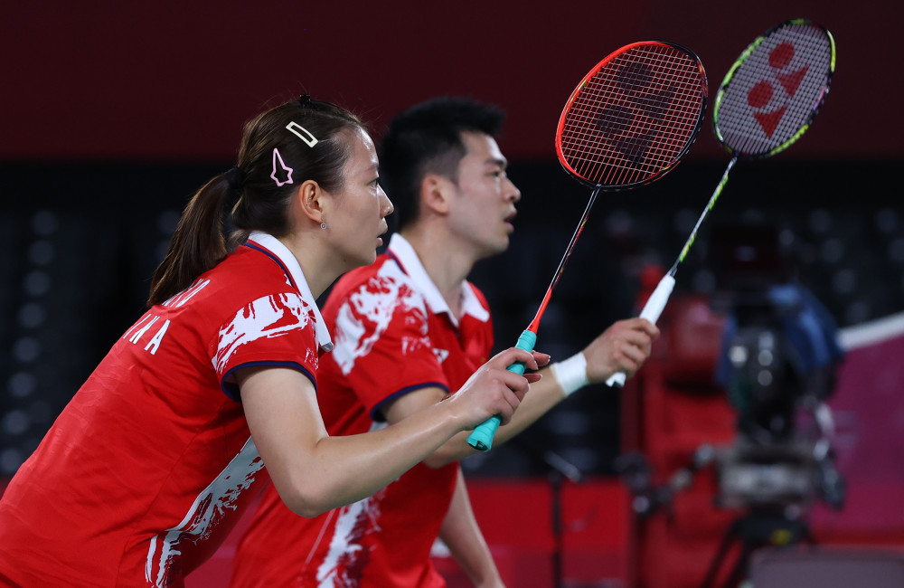 羽毛球混双提前锁定冠亚军