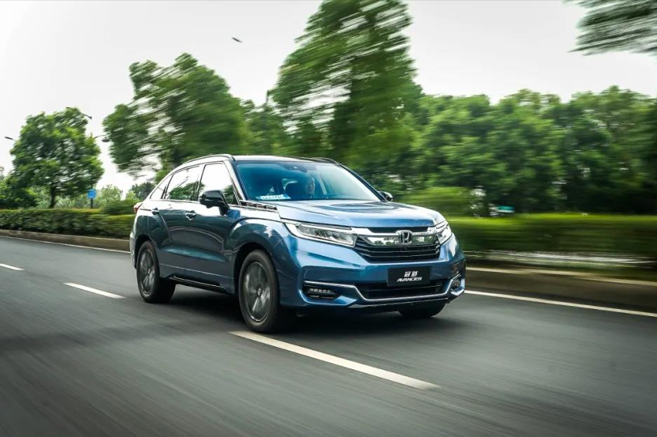 轴距超2米8，后排轻松跷二郎腿，大5座SUV就看这几款