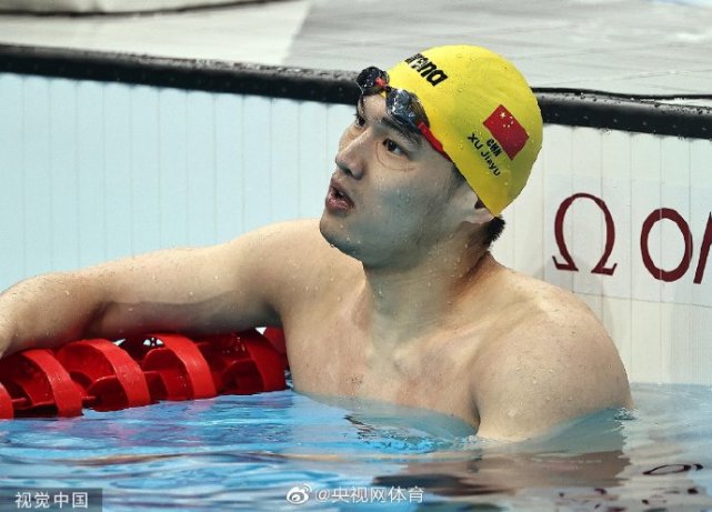徐嘉余男子200米仰泳退赛此前比赛结束后曾坐轮椅离开