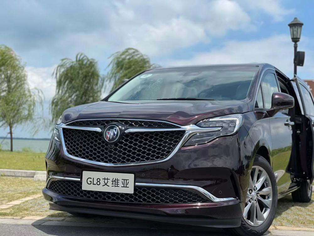 为何拥有一辆别克GL8艾维亚，皆是豪车车主的“最终宿命”？
