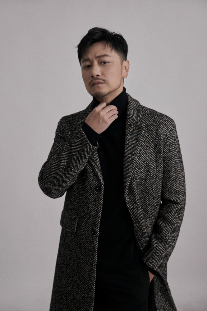 由五百,别克执导,实力派演员黄轩,张洪睿, 杨采钰等主演的高密度狙击